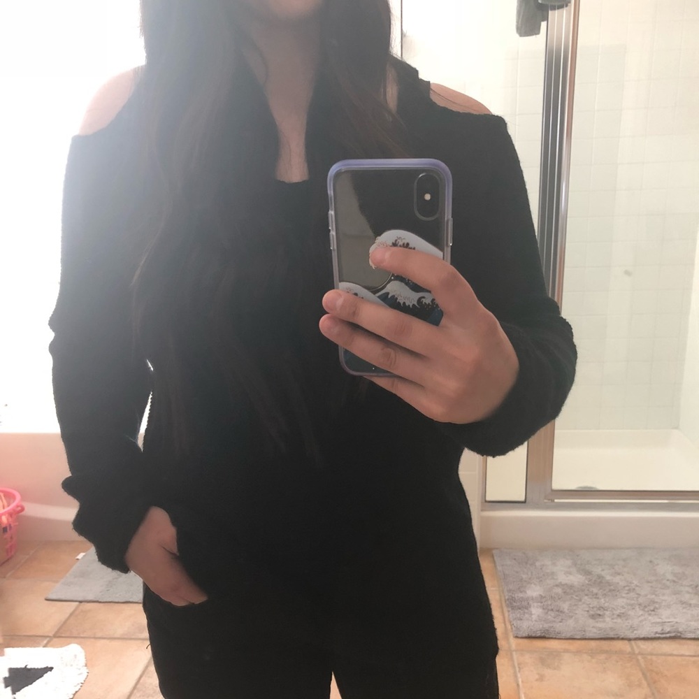 Forever 21 open shoulder sweater